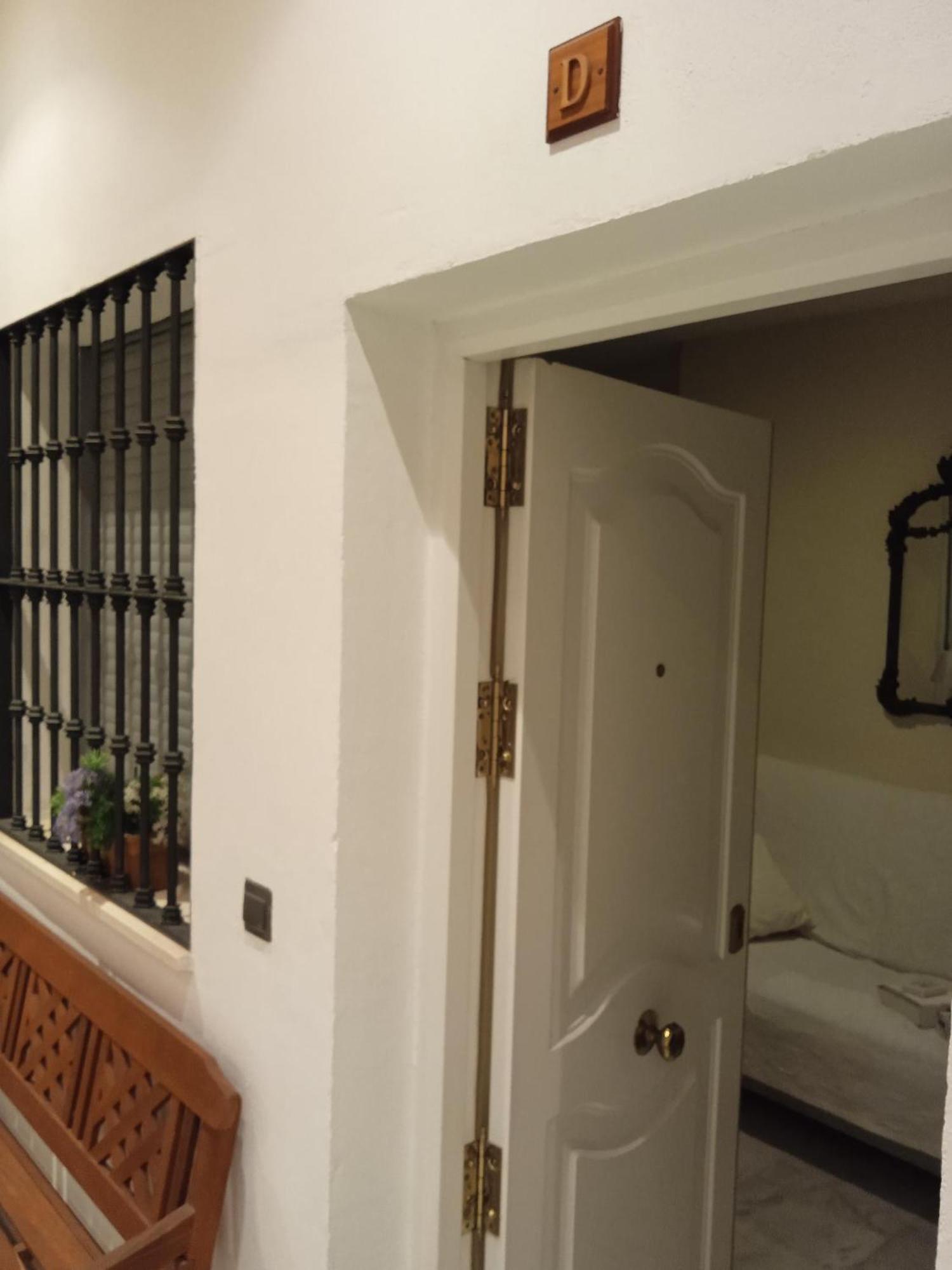 Apartamento Con Encanto Muy Centrico En Pilatos Sevilla Ideal Para Pareja Exterior foto
