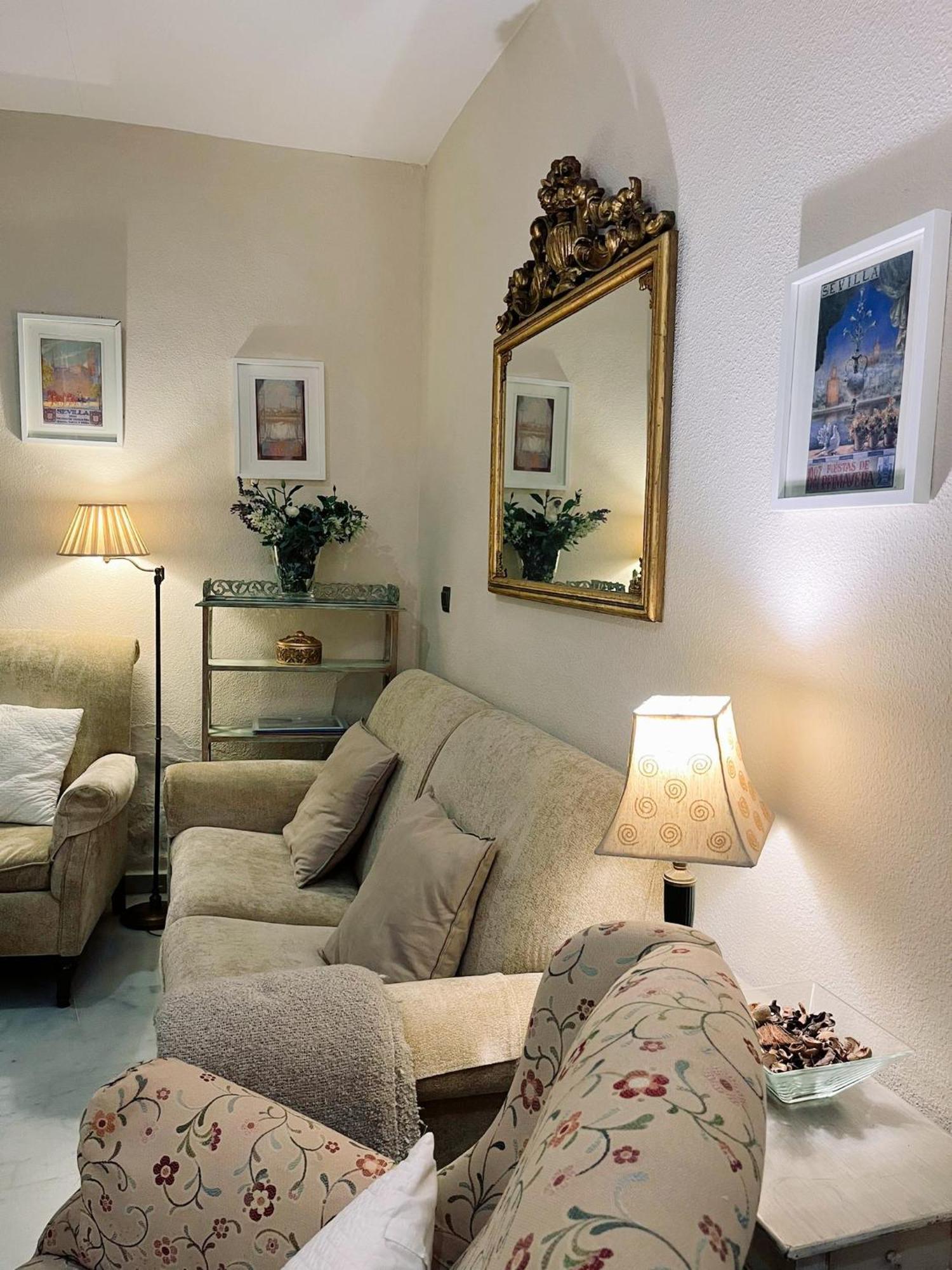 Apartamento Con Encanto Muy Centrico En Pilatos Sevilla Ideal Para Pareja Exterior foto